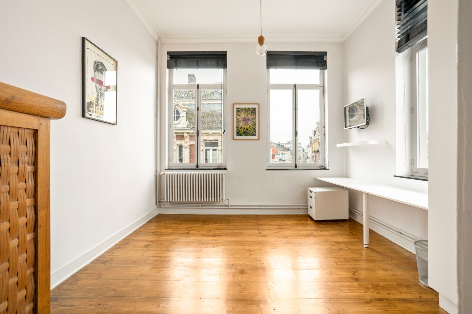 Bijzonder ruim duplexappartement met dakterras in hartje Gent 