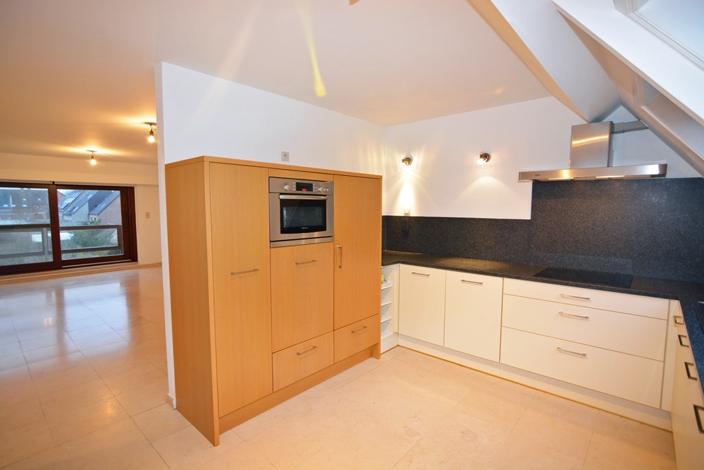 Energiezuinig appartement (113m²) met 3 slpks, terras en garage. 