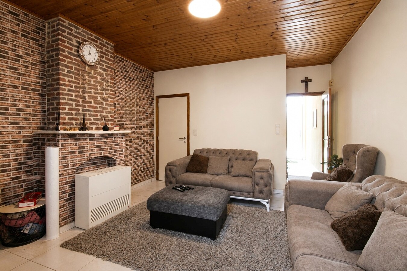 Te koop: Gezellige stadswoning met 5 slaapkamers en diepe tuin op centrale ligging Sint-Niklaas! 