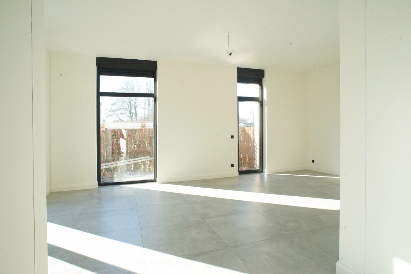 Rez-de-chaussée loué À Tournai