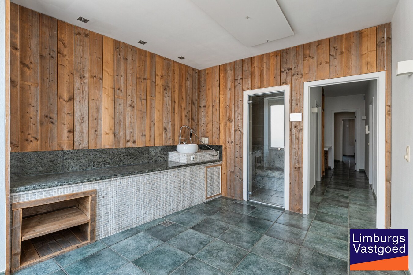 Handelshuis op commerciële topligging aan de Grote Markt 