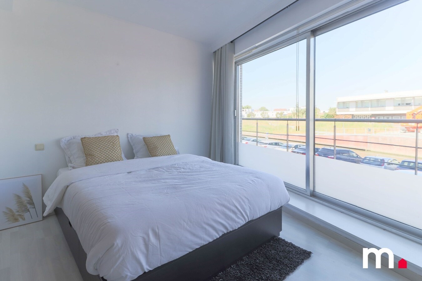 TOPPER !! Prachtig ruim 1 slaapkamer appartement aan de vernieuwde Leieboorden ! 