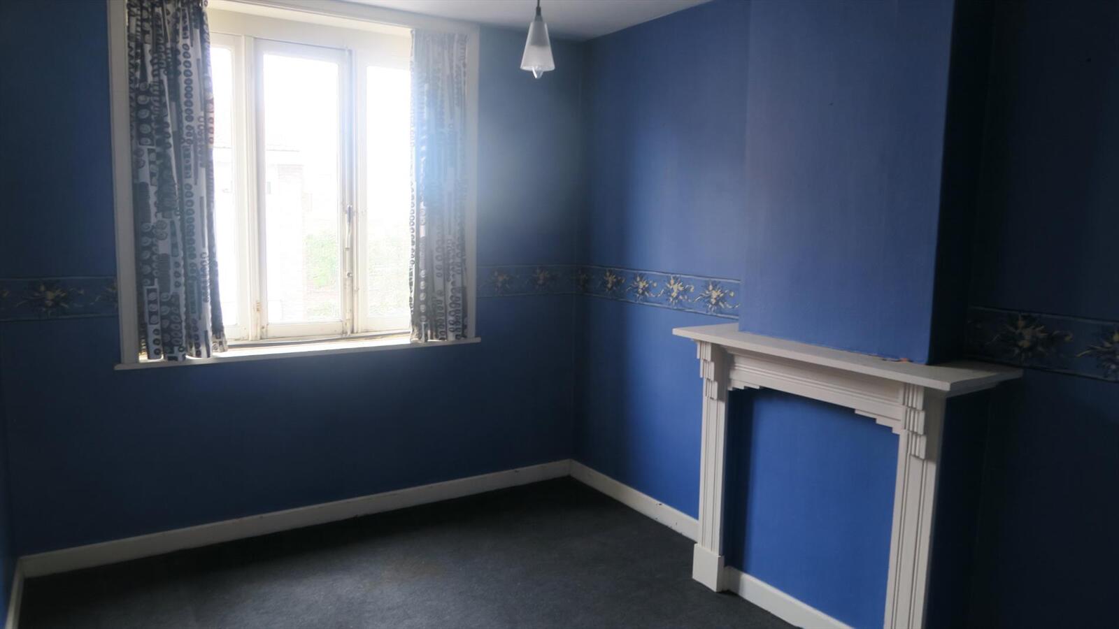 Te renoveren woning op gunstige ligging 