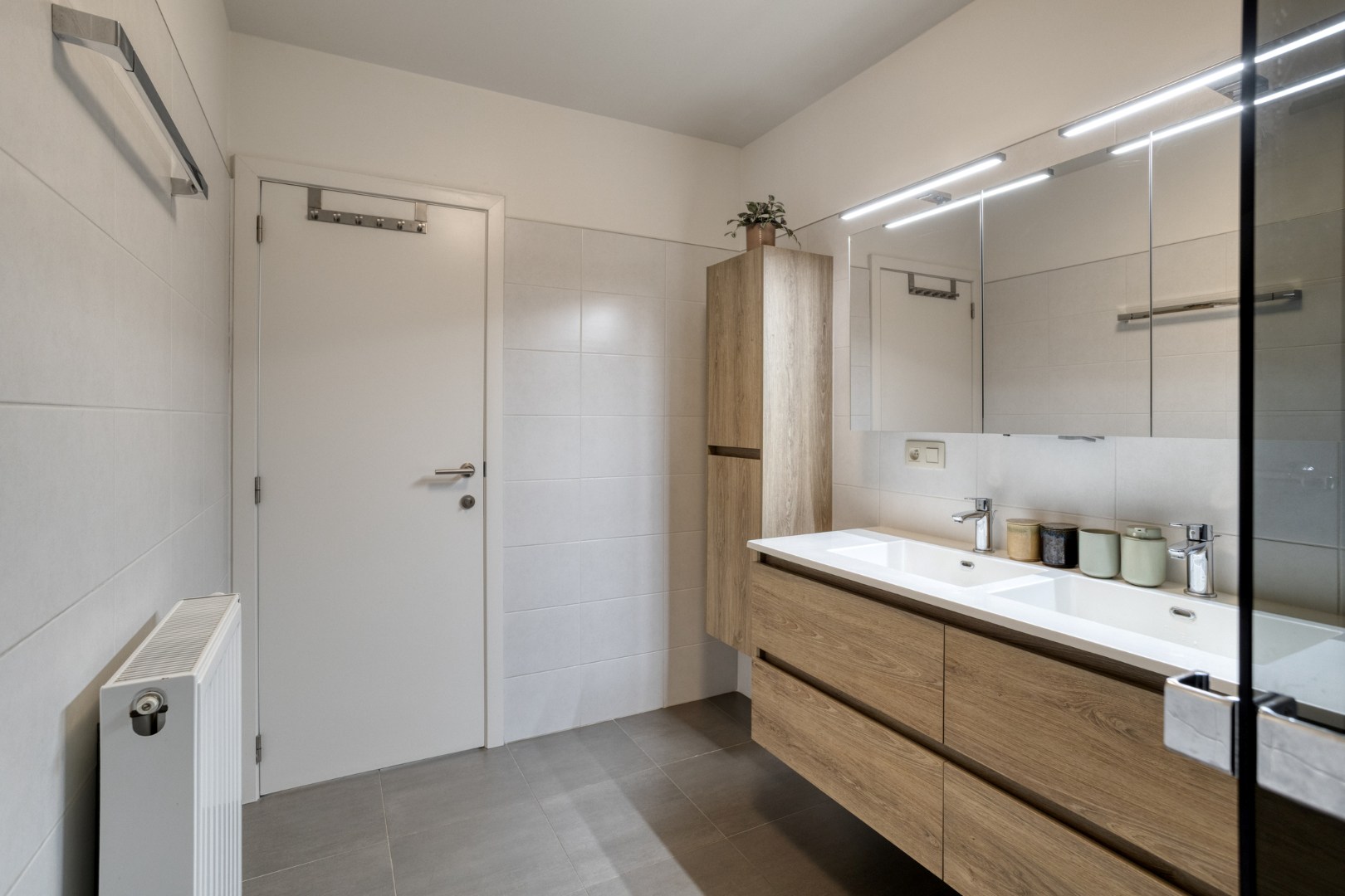 Instapklare woning met 4 slaapkamers, aangename leefruimte met staanplaats - EPC 89Kw/m² 
