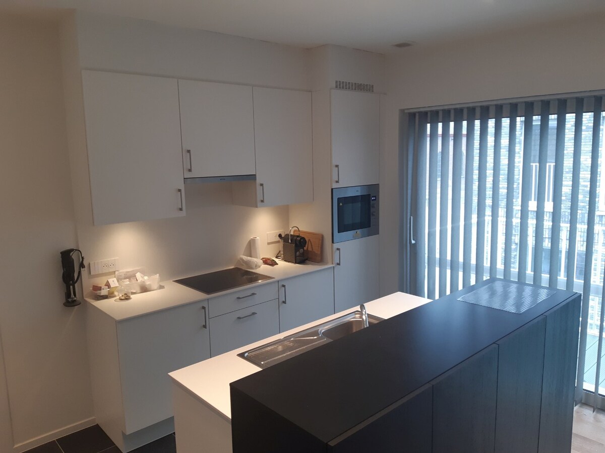 Ruim appartement in hartje Gavere. 