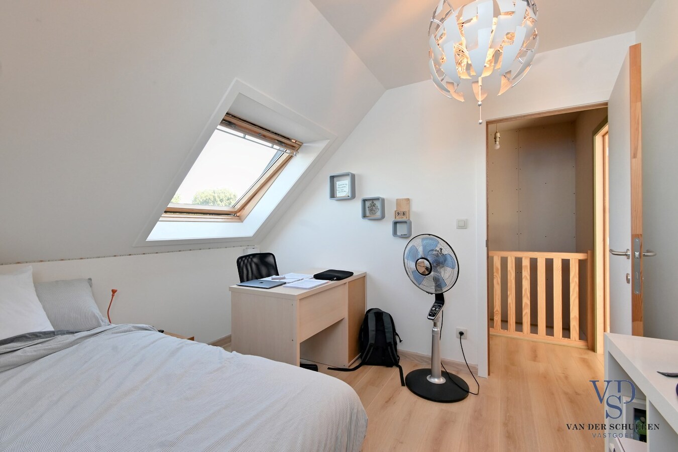 Degelijke Half Open Bebouwing 