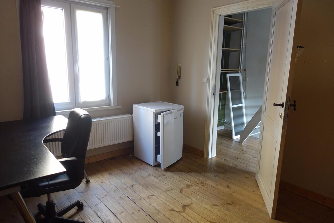 Knusse rijwoning in hartje Gent 