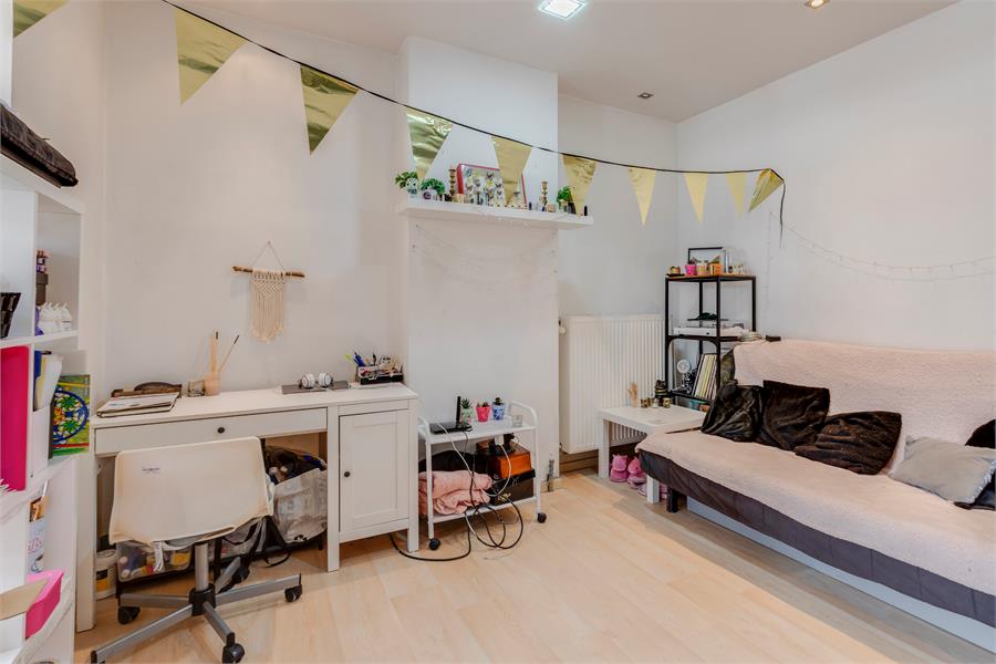 Centraal gelegen opbrengsteigendom met 8 entiteiten 