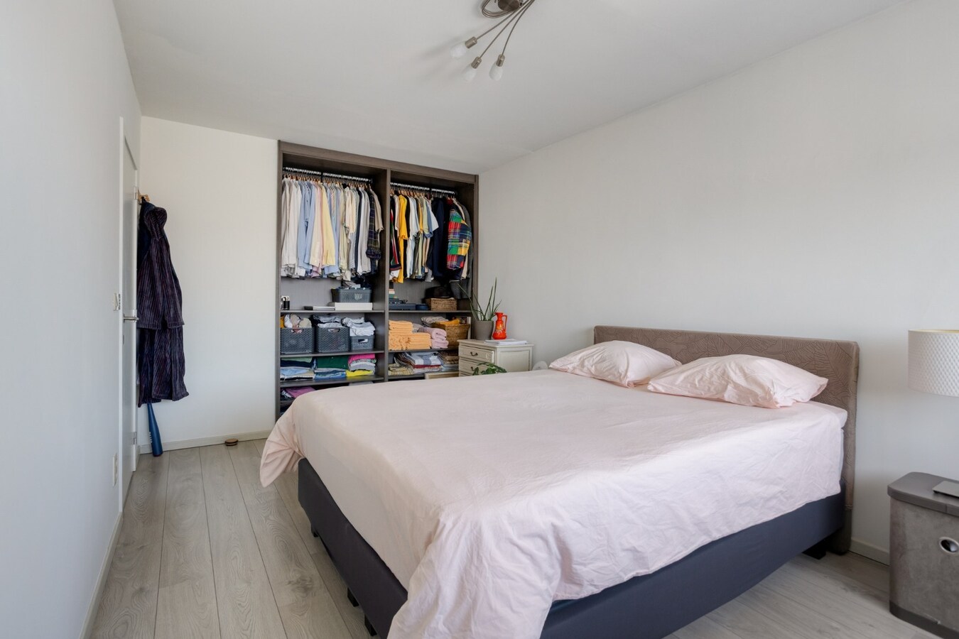 Prachtig appartement met zonnig terras en garage te Duffel 