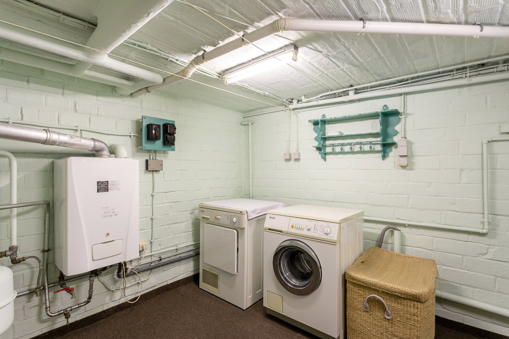 Solide woning (EPC:C) met 3 slpk, tuin en ruime garage 