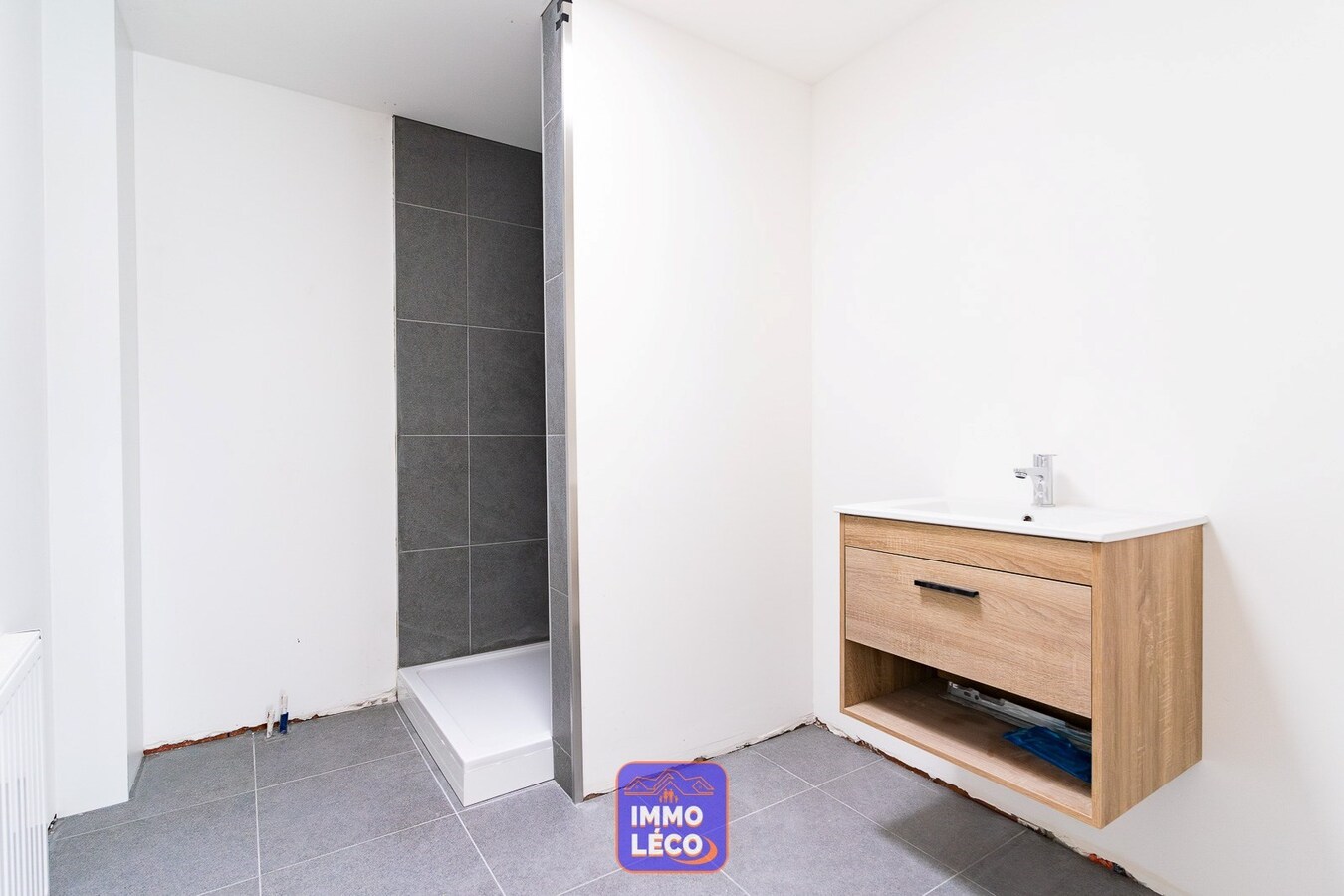 Maison neuve avec cour privative. COUP DE COEUR ! 