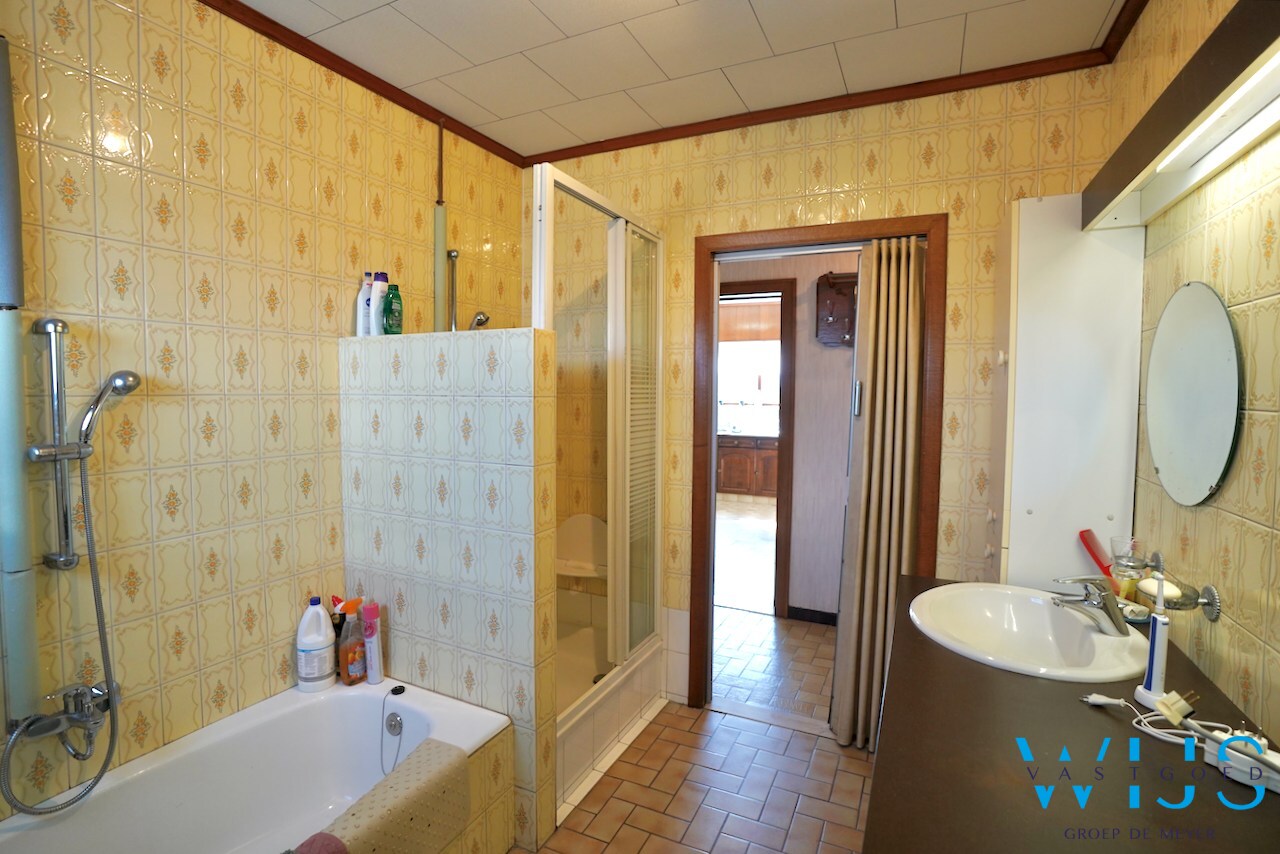 Rustig gelegen woonhuis op 1.108 m² te Ertvelde ! 