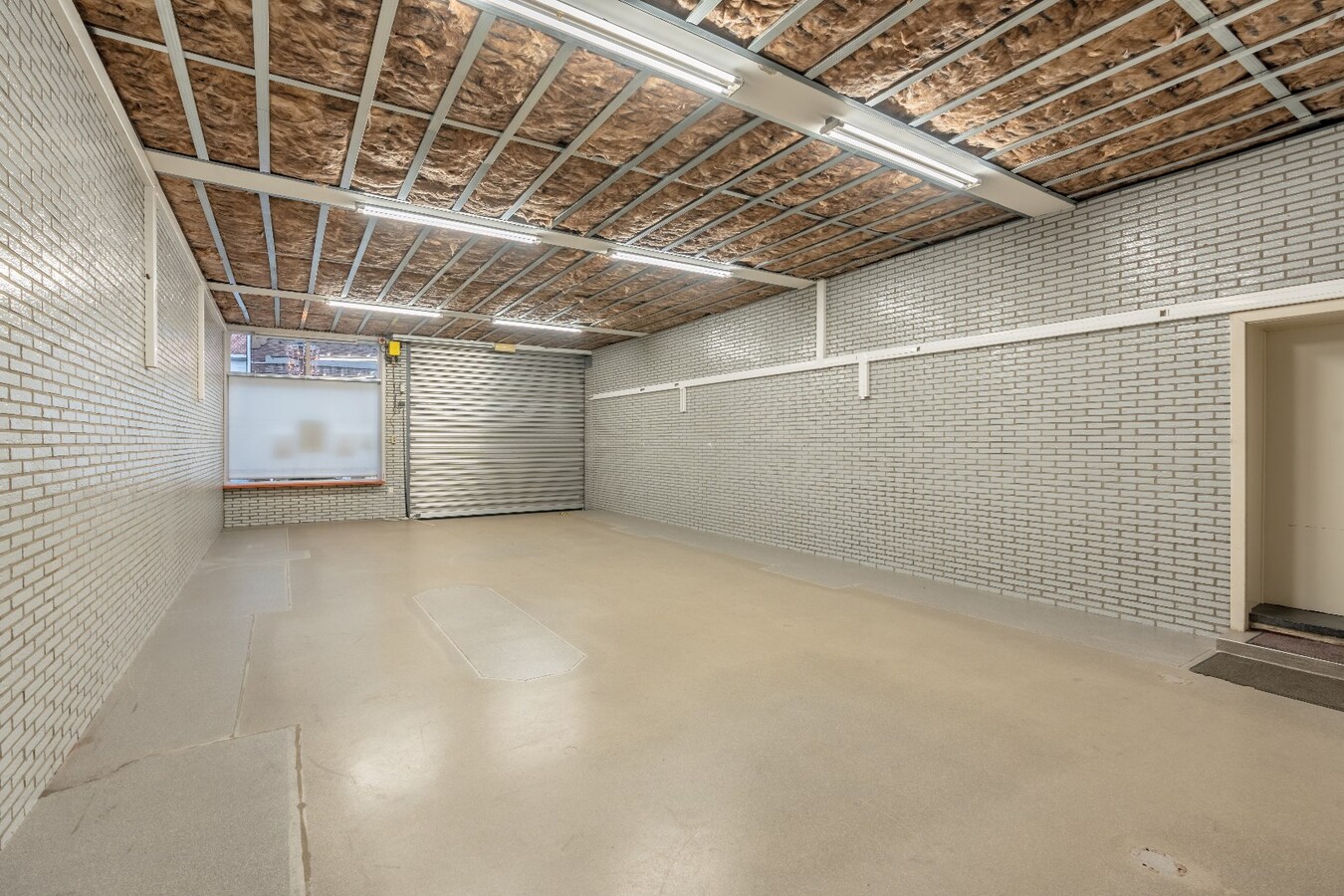 Projectgrond geschikt voor het bouwen van appartementen &amp; stadswoningen in het centrum van Maaseik! 