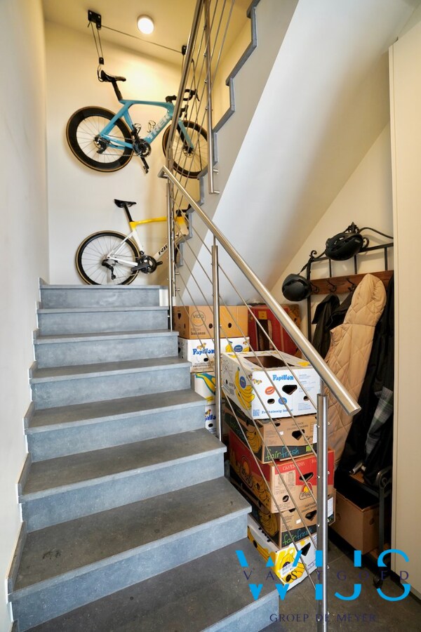 Instapklaar appartement met 2 slaapkamers &amp; terras te ASSENEDE ! 