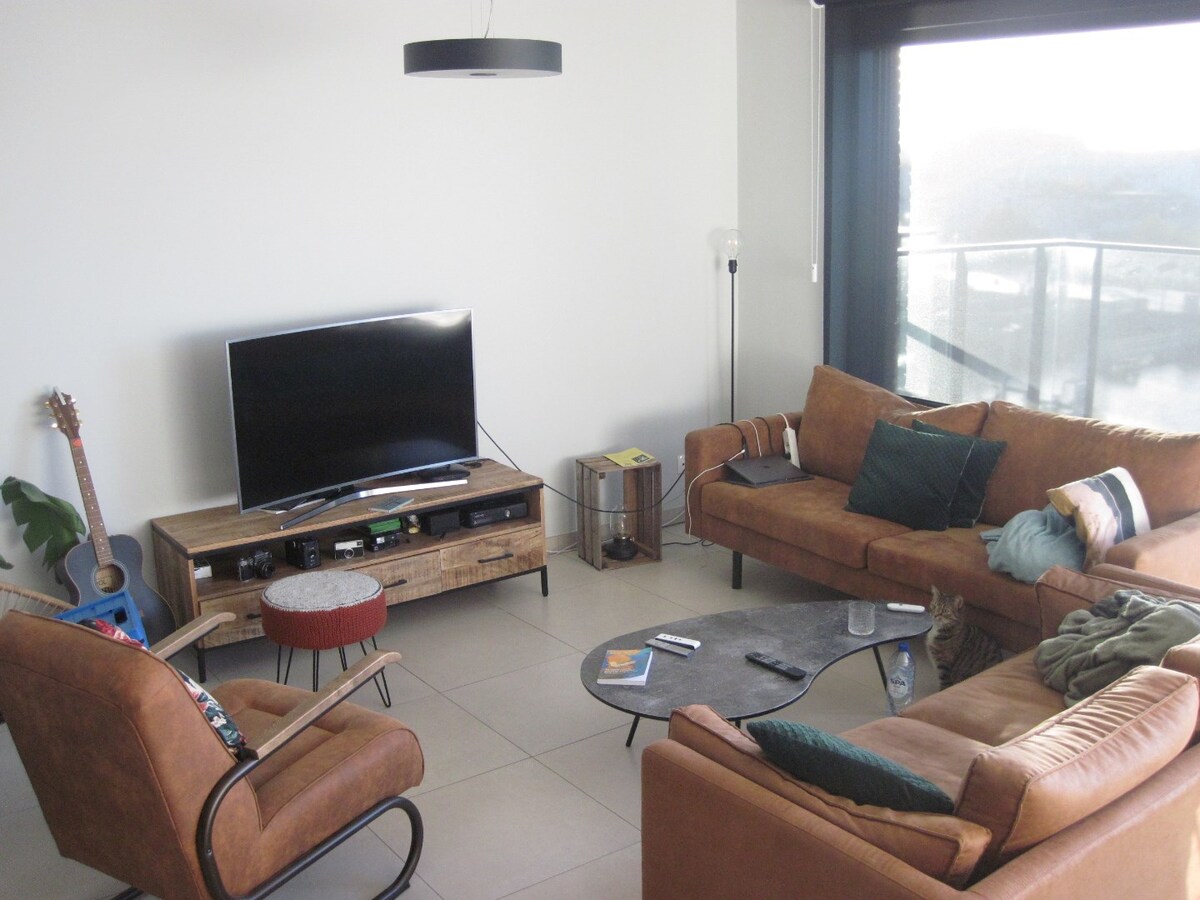 Exclusief design-appartement in hippe buurt ! 