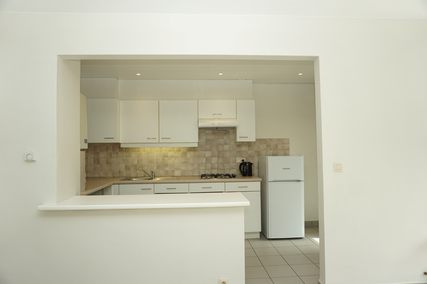 ONGEMEUBELD 2 SLP APP. TE HUUR GELEGEN VOORHAVENLAAN 