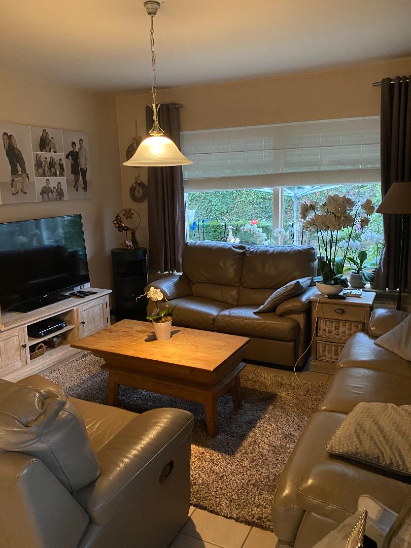 VERKOCHT VICHTE NIJVERHEIDSLAAN 