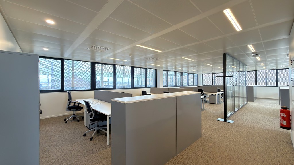 Duurzame kantoren te huur in industriezone te Hoboken