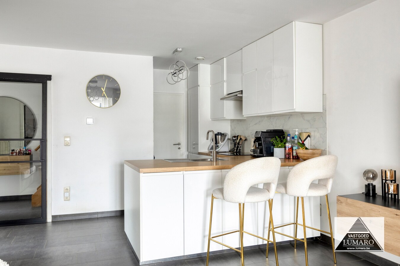 Comfortabele woning met privé tuintje, met zonnepanelen. 