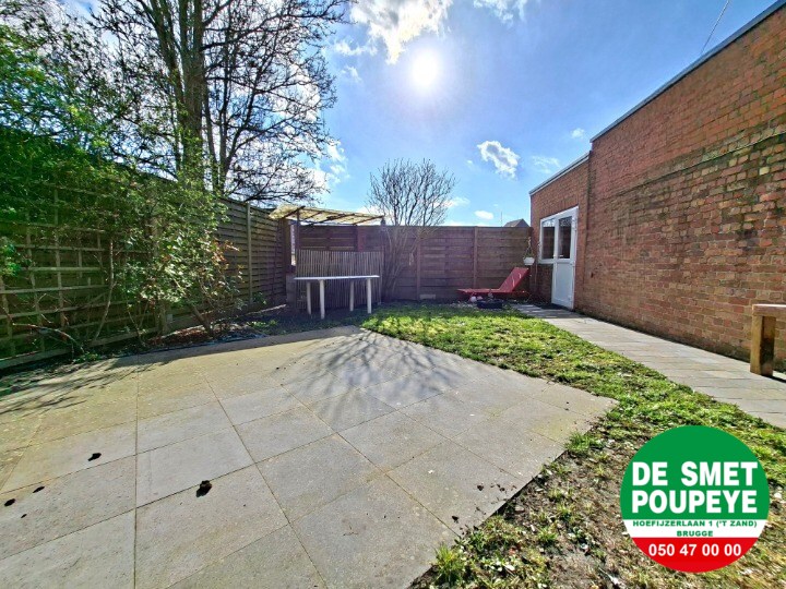 Ruime woning met garage 