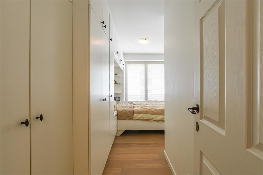 Appartement met zeezicht in sublieme staat. 