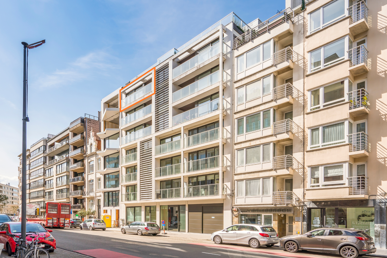 RUIM 2 SLAAPKAMER APP. MET TERRAS IN CENTRUM OOSTENDE 