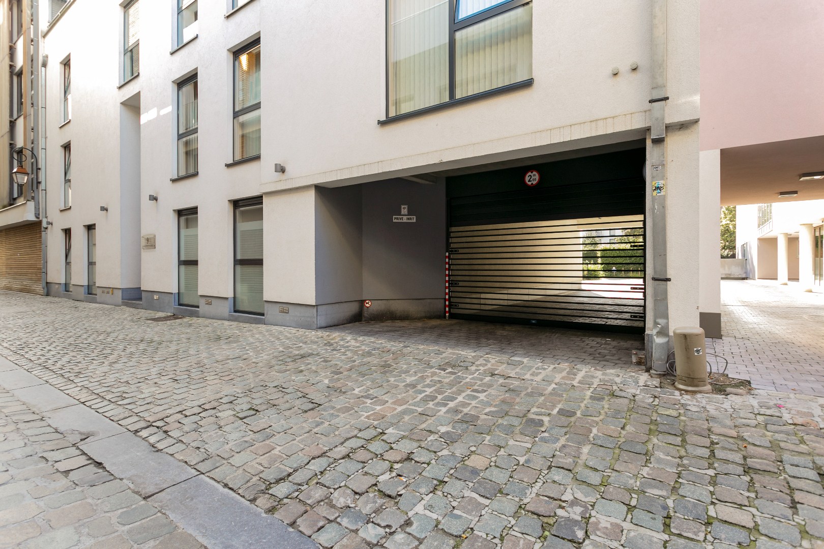 Ondergrondse parkeerplaats te koop centrum Halle 