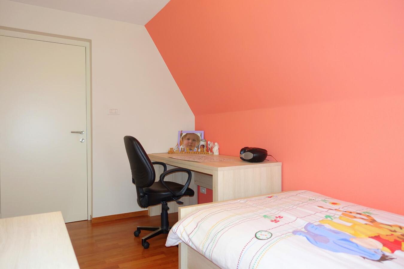 Prachtig ruime gerenoveerde woning 