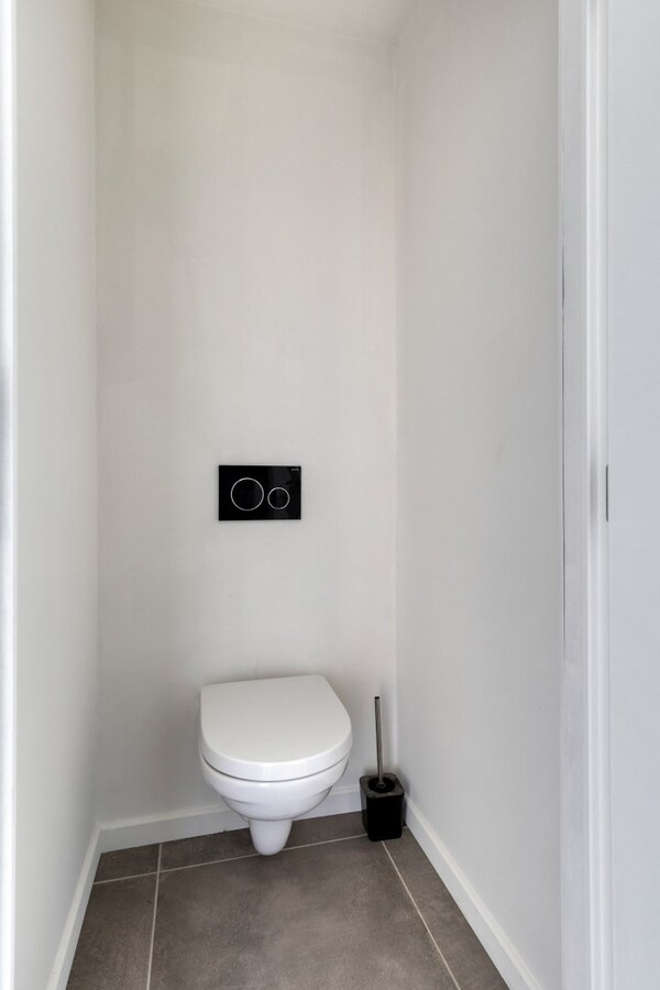 Prachtig volledig gerenoveerde half open bebouwing te Hoegaarden  - Energielabel B 