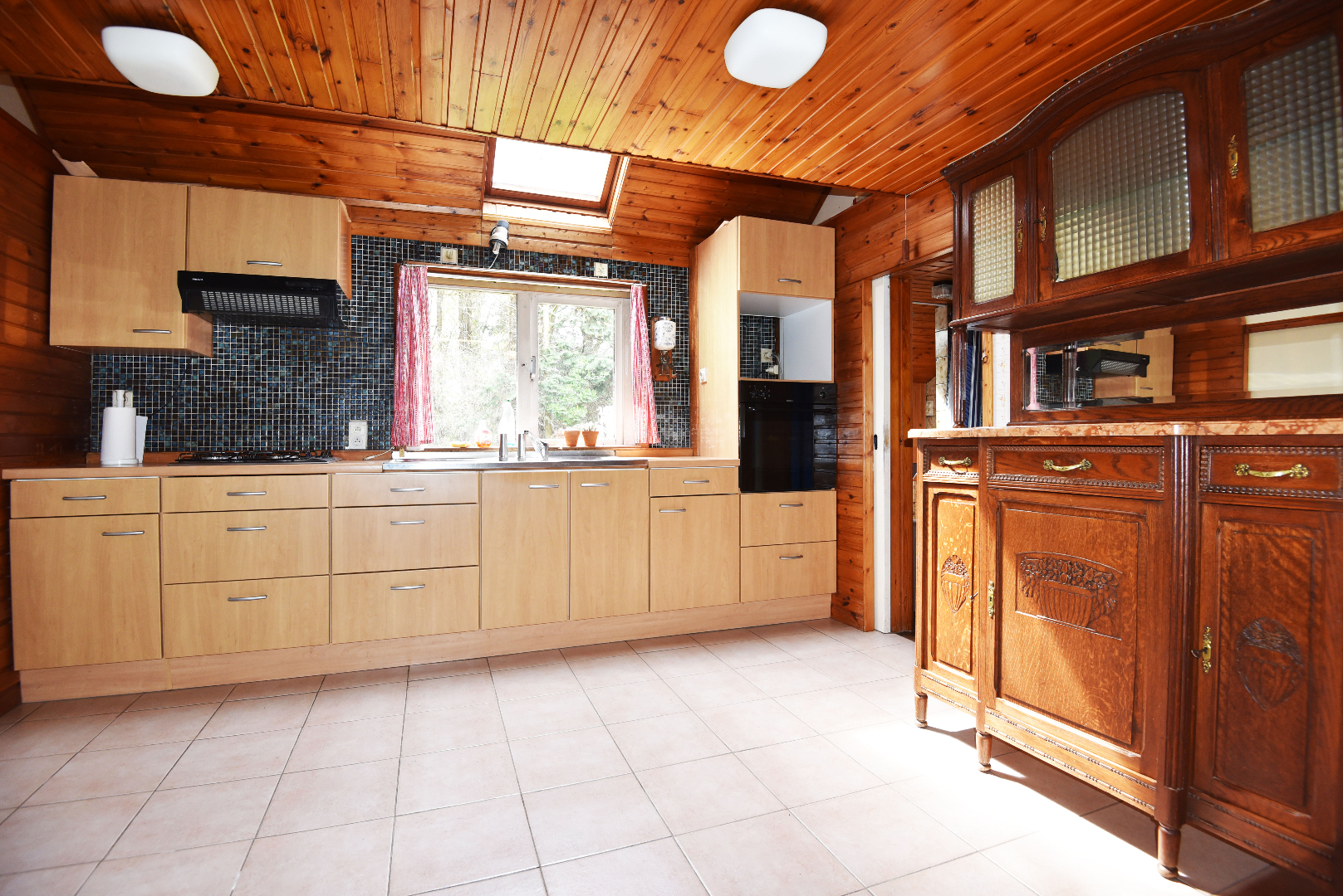 Charmante hoevewoning op 2.772 m²  op 1,5km van centrum Evergem 