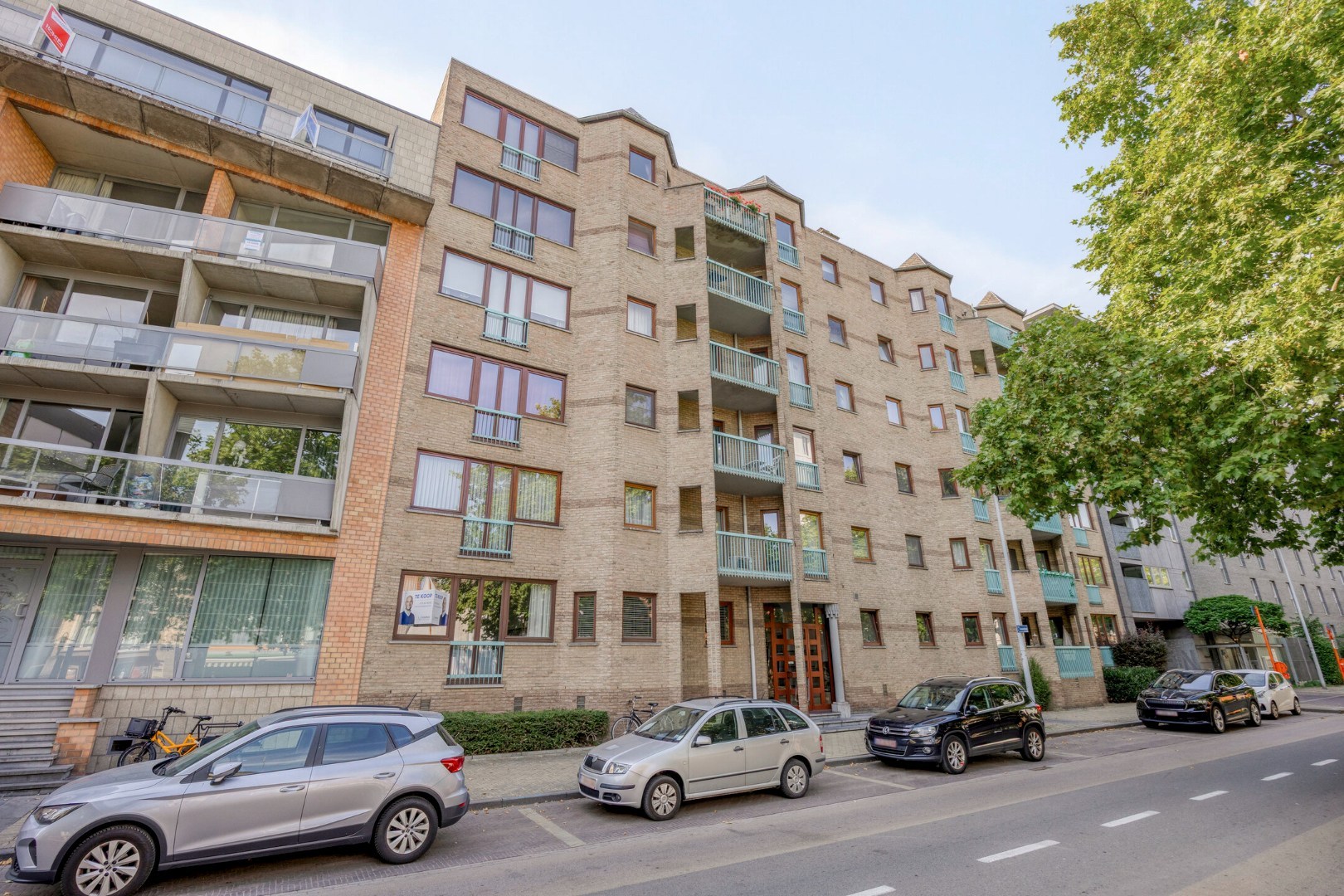 Gelijkvloers appartement met een terras van 50m²,  3 slaapkamers en staanplaats in het centrum van Leuven! - bewoonbare opp. 147m² 