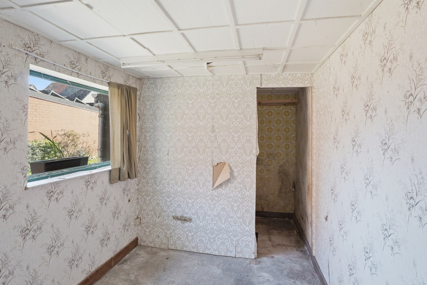 Te renoveren woning in centrum Eernegem 