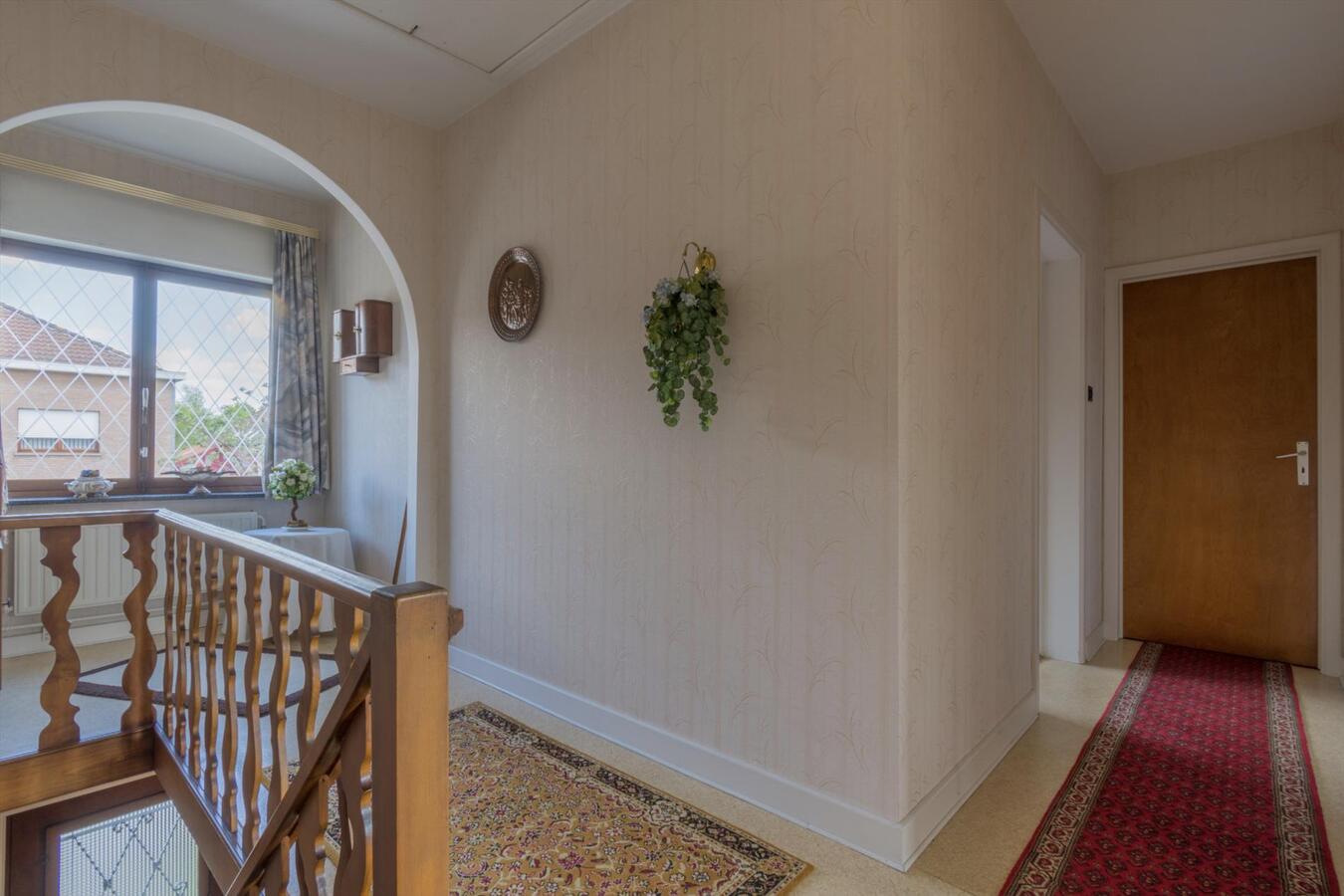 Kwalitatieve woning met ruime tuin &amp; garage te Gentbrugge 