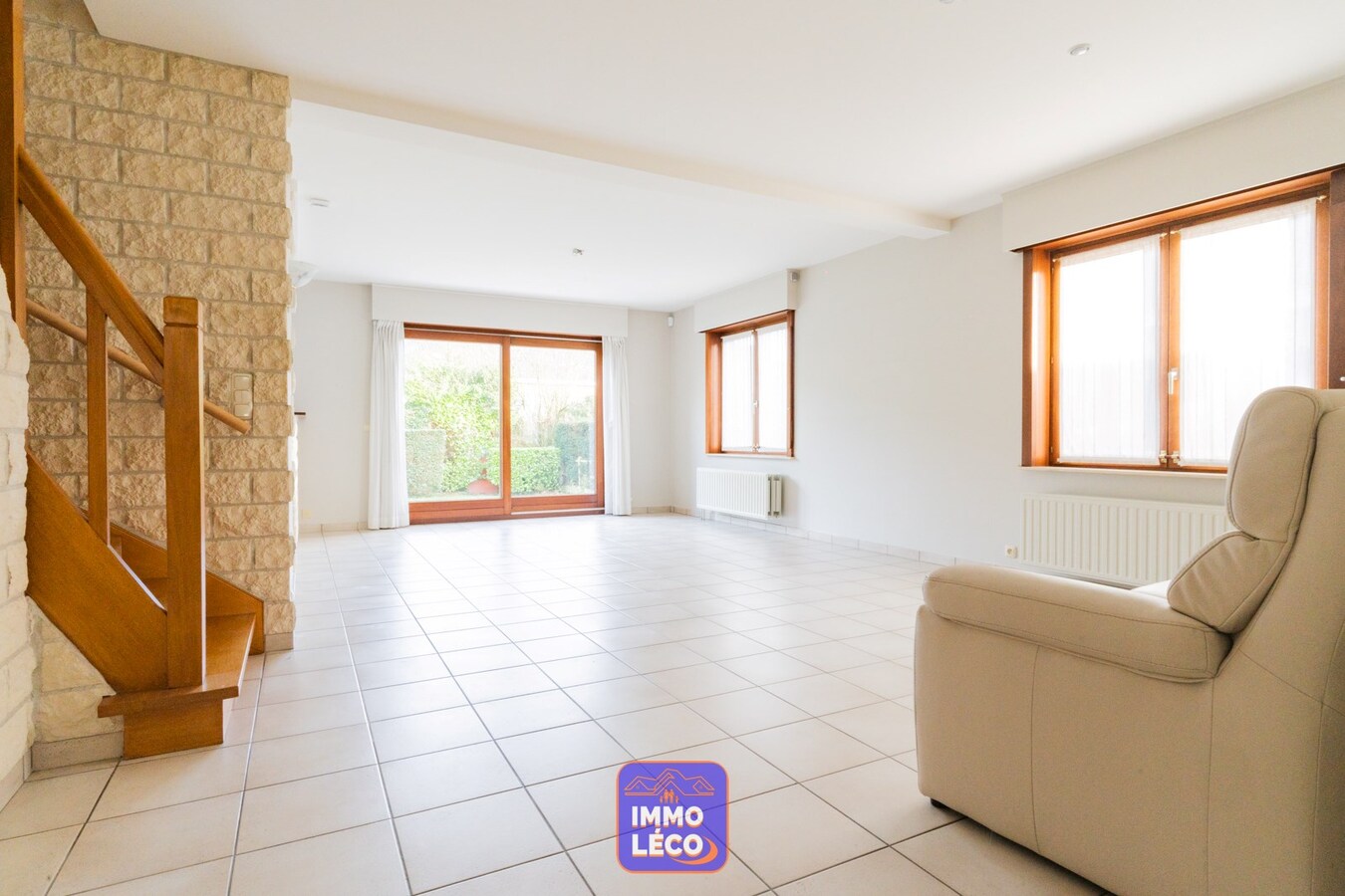 Villa avec garage, parking et jardin, secteur prisé "La Coquinie" ! 