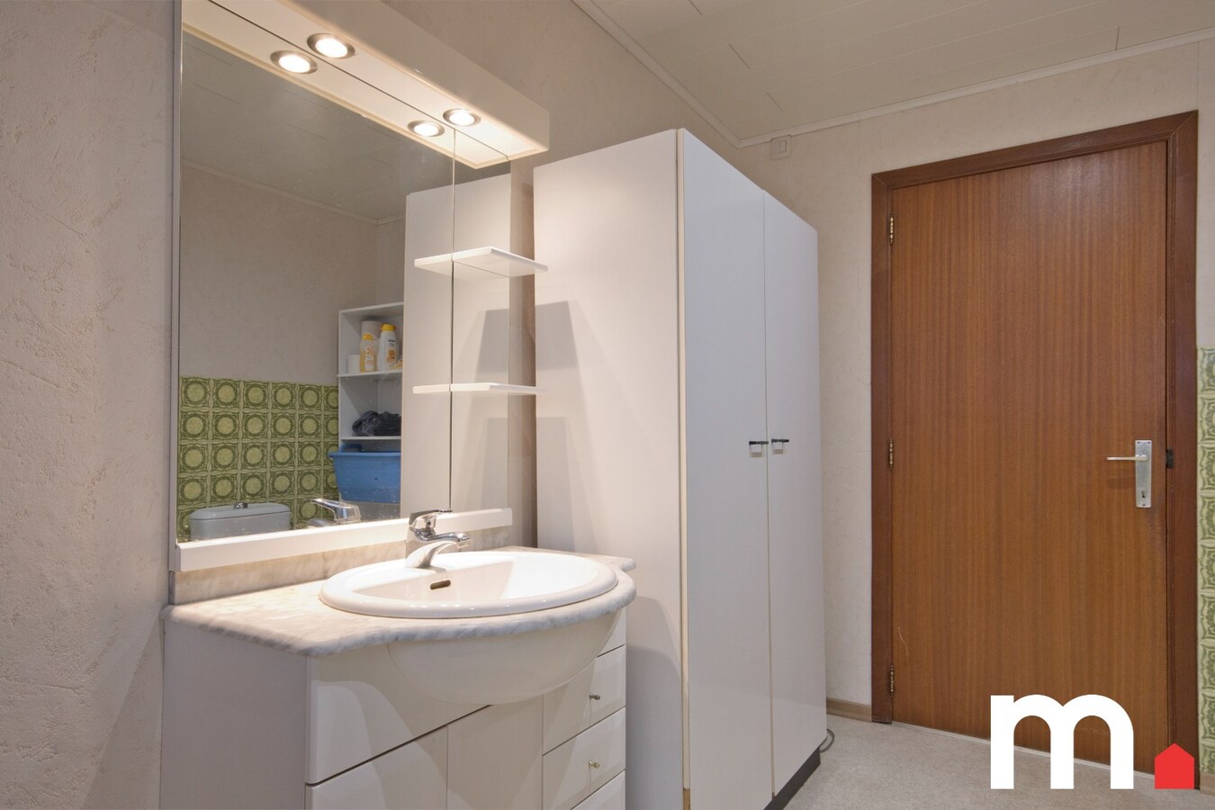 Ruime eigendom in Izegem – ideaal voor wonen en werken of opbrengsteigendom! 