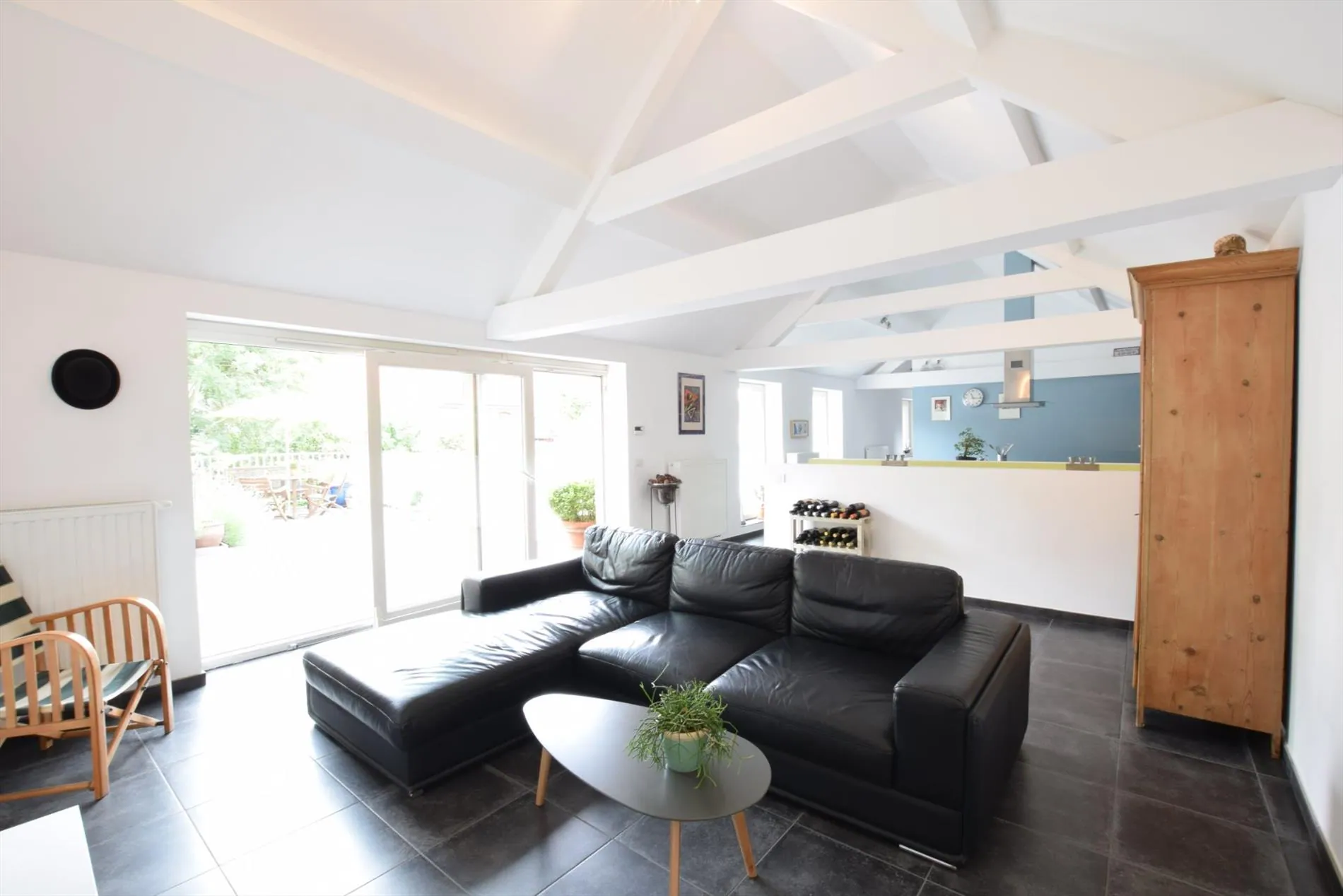 Ruim lichtrijk appartement/loft (120 m²) met terras van 45 m²   