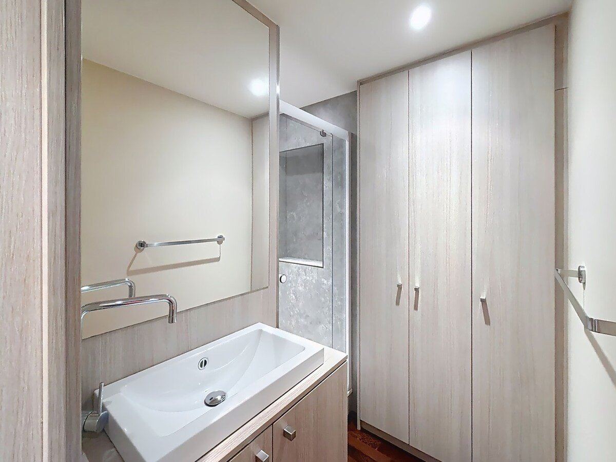 Luxueus afgewerkt, rustig gelegen appartement in Middelkerke 