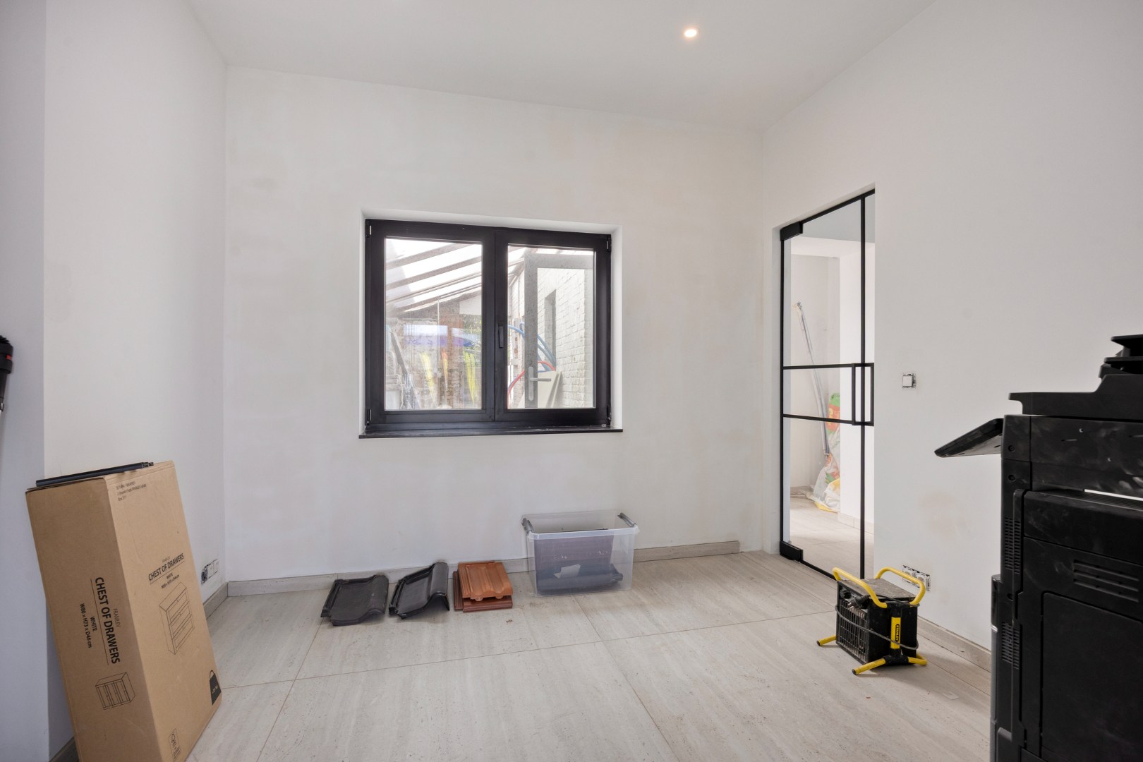 Gerenoveerd handelshuis met aangename tuin en garage op goede ligging in Herent 