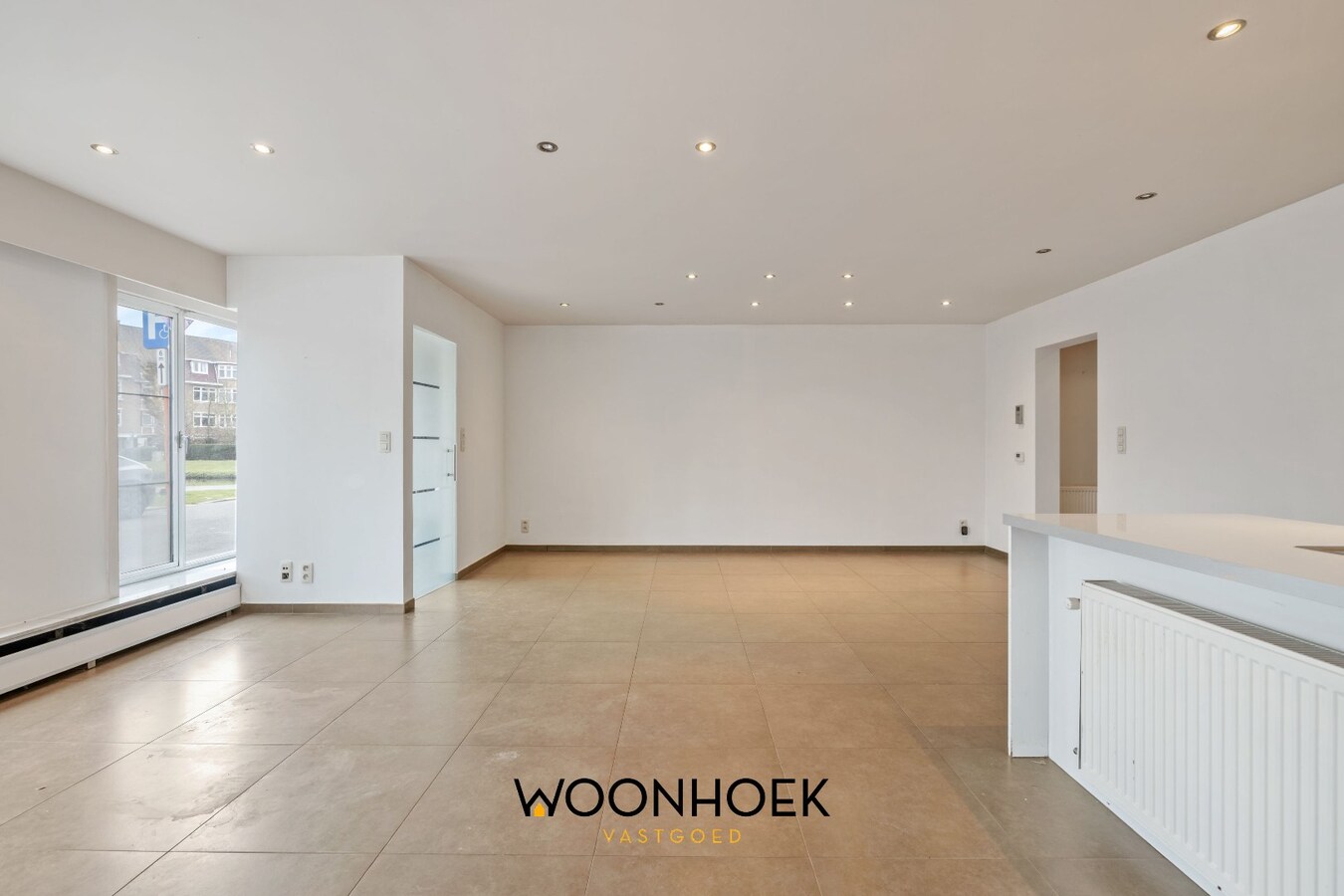 Gelijkvloers wonen met uitzicht op het water 