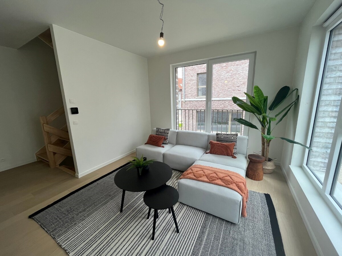 Moderne nieuwbouwwoning in hartje Gavere ! 