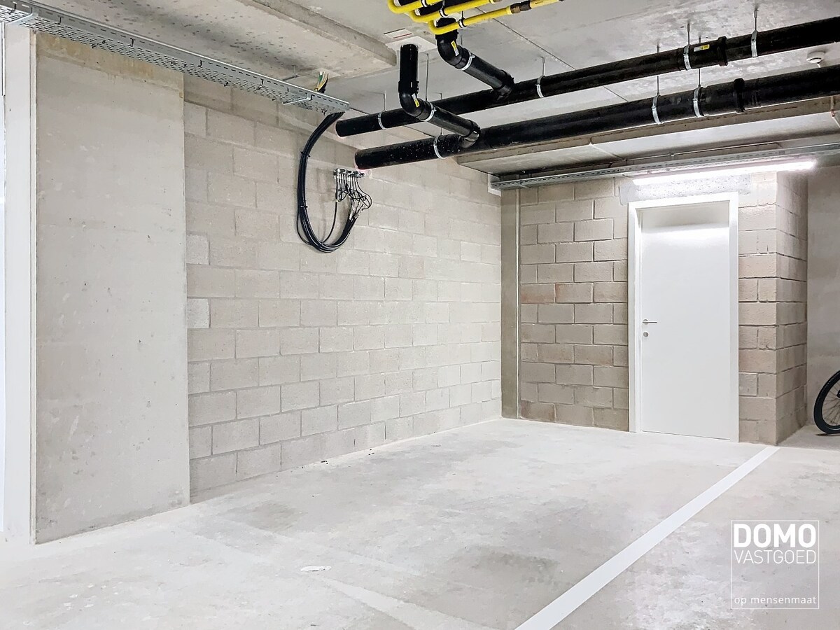 Nieuwbouwappartement met 2 slaapkamers en terras te Kermt 