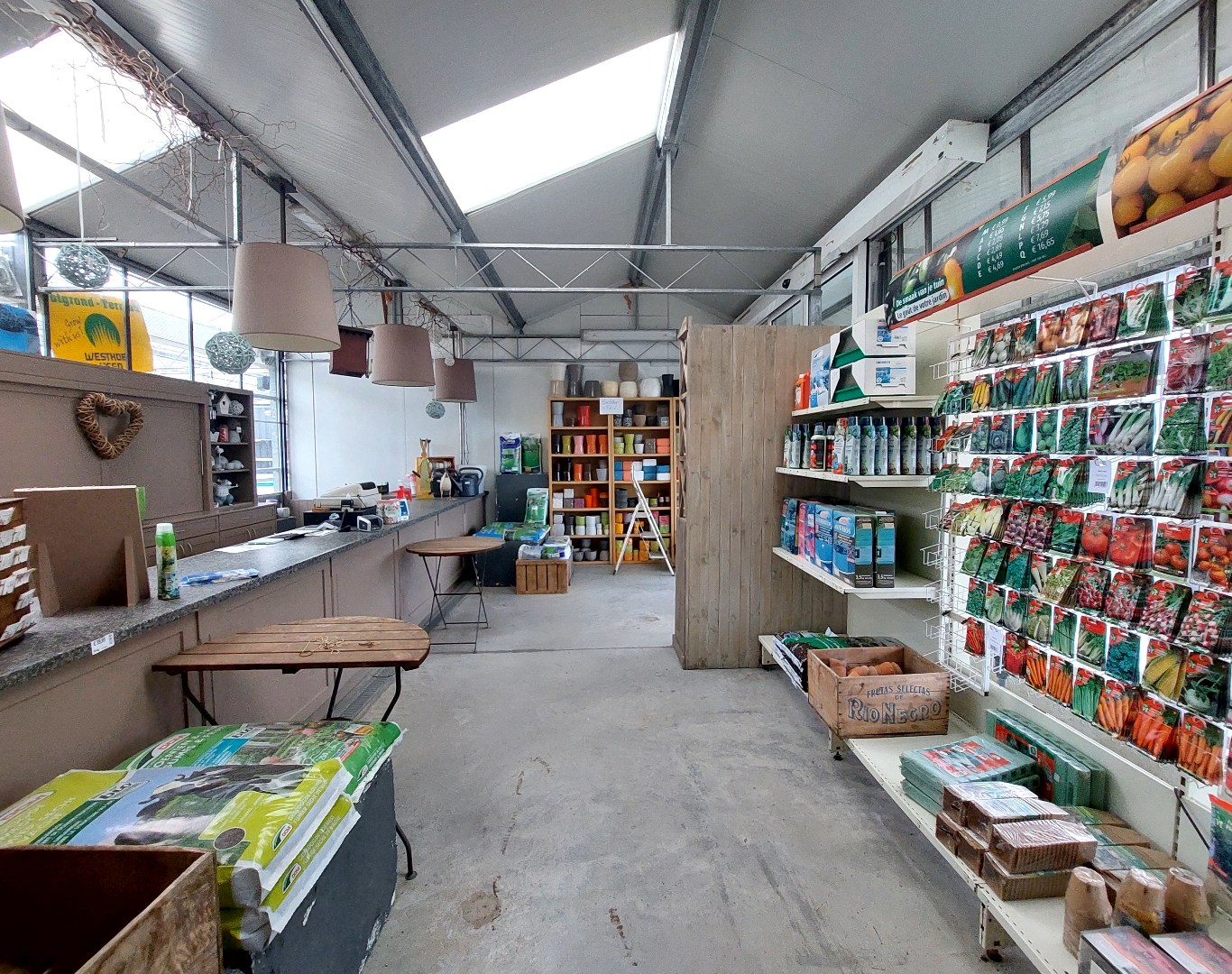 Magazijn/opslagruimte te Wakken 