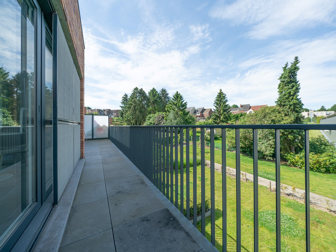Prachtig nieuwbouwappartement met 2 kamers en garagebox 