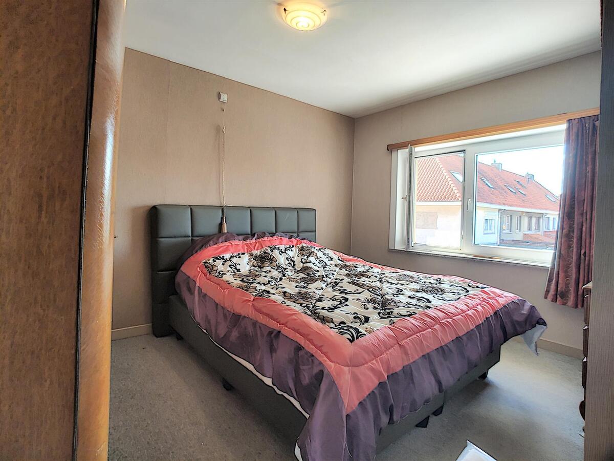 Te moderniseren woning op aangename ligging - Heist 