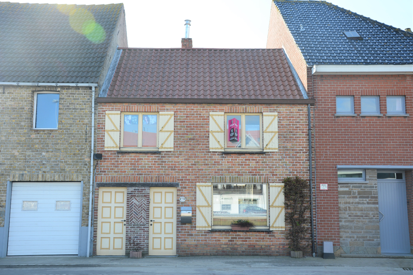 Woning met tuin langs het kanaal 
