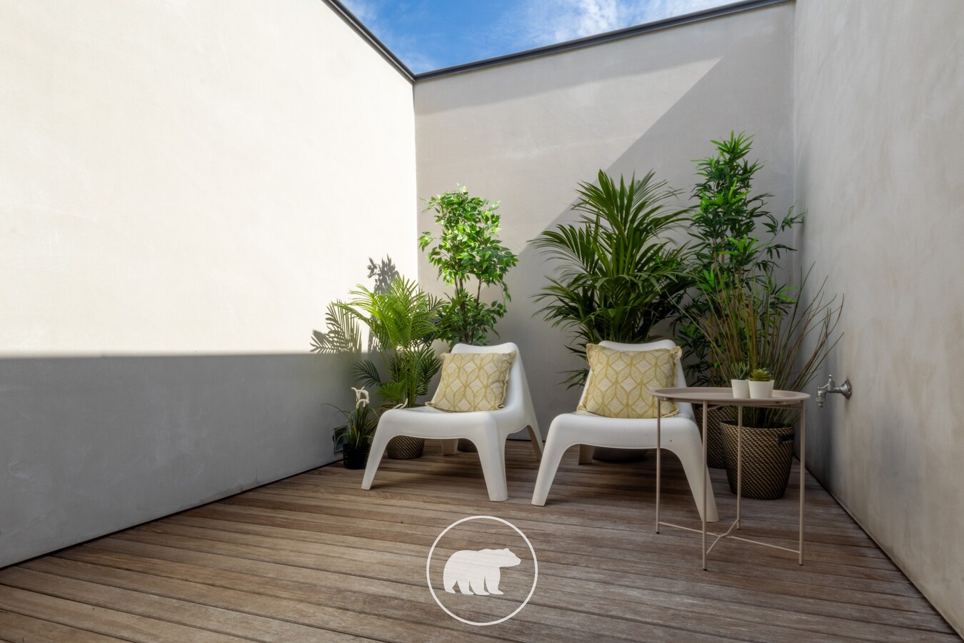 Buitengewone design villa op unieke ligging te Lochristi 