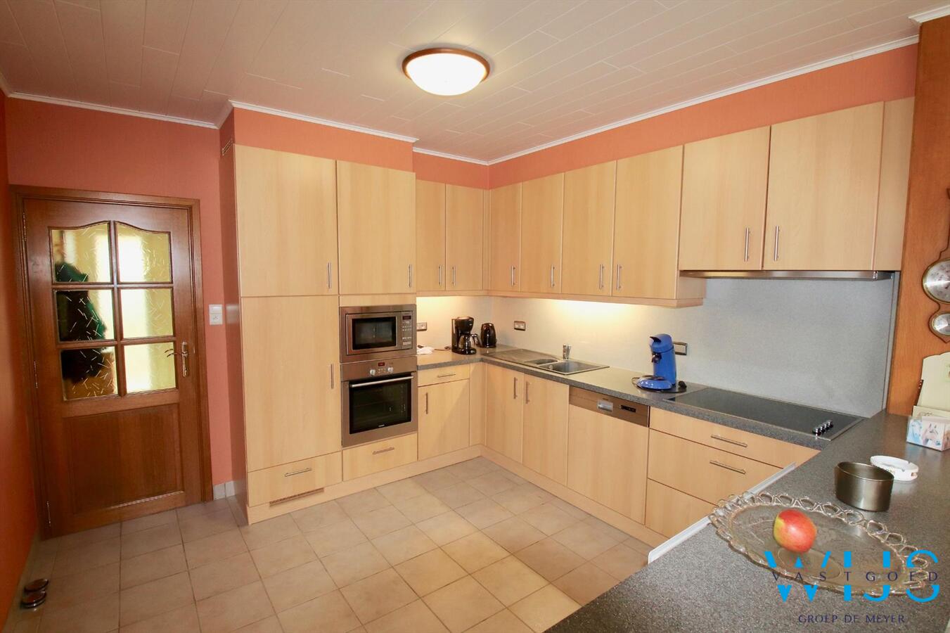 Instapklare en super onderhouden woning op een TOPlocatie in Ertvelde 