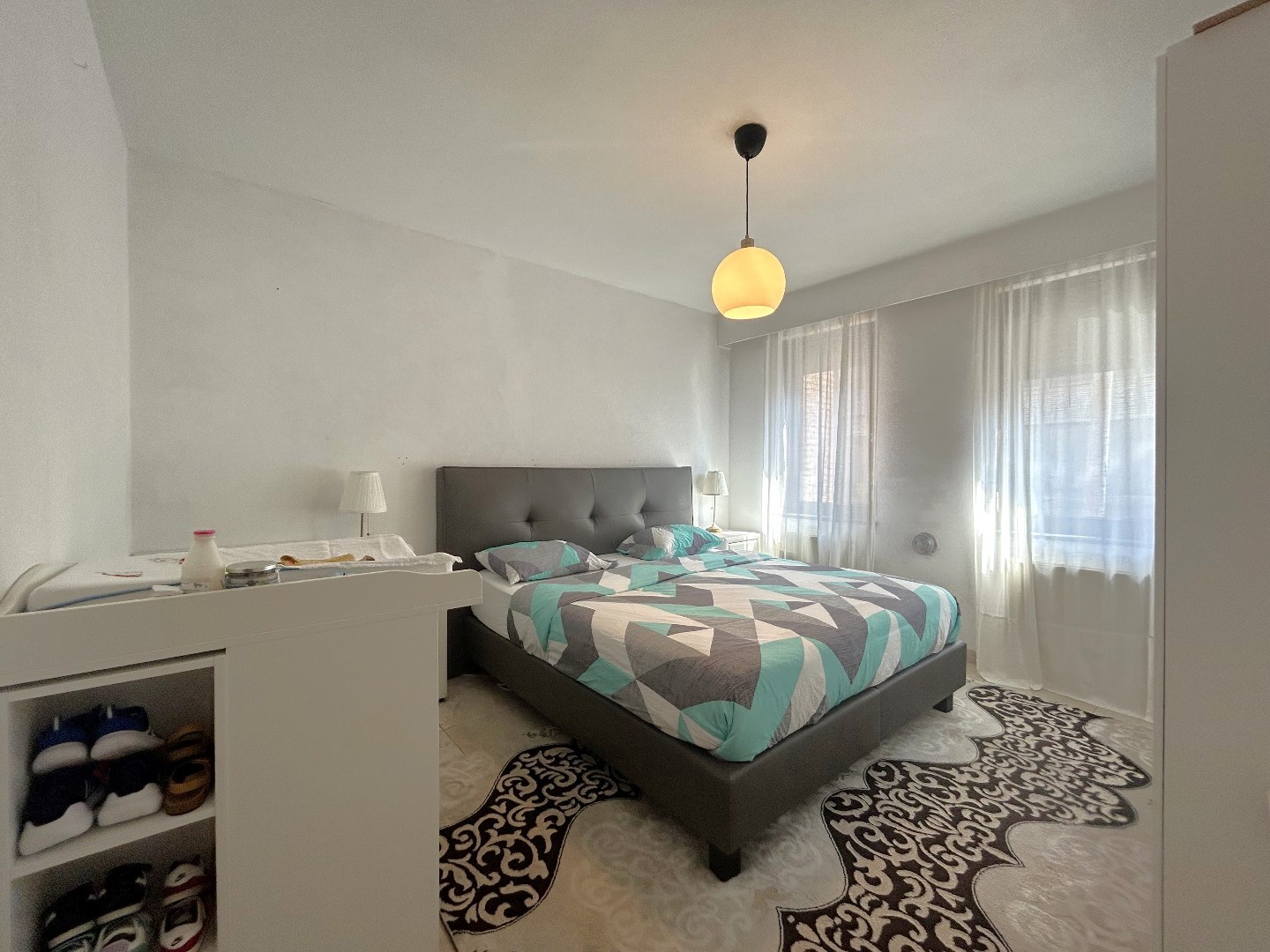 Instapklaar appartement met 2 slpk. in centrum Geel 