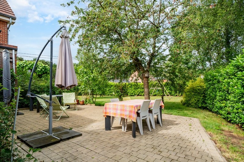 Aangenaam gezellig huis met met veel leefruimte 