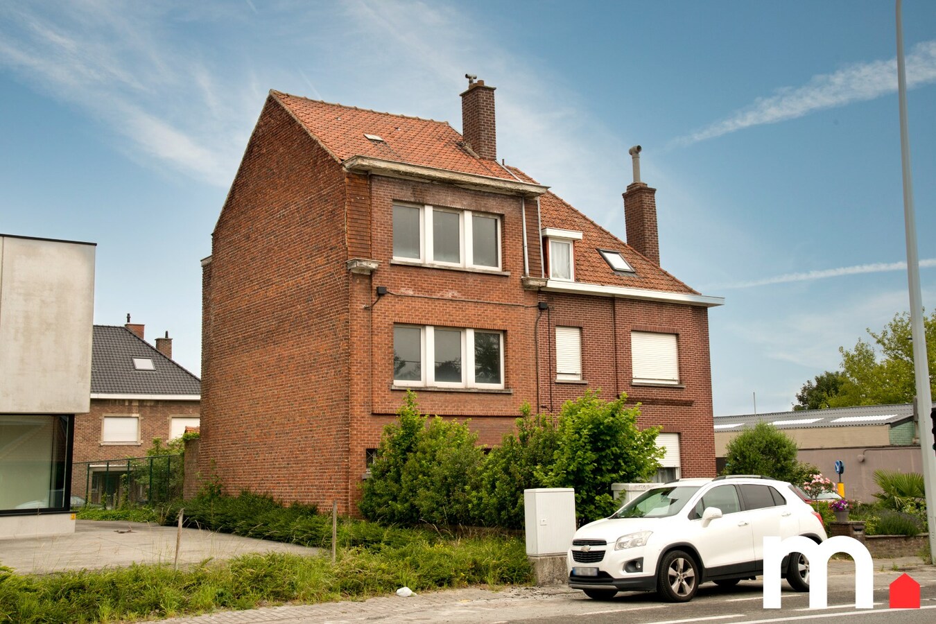 Woning te Kuurne met 173m² bewoonbare oppervlakte op Toplocatie met eventueel mogelijkheid tot handelspand! 